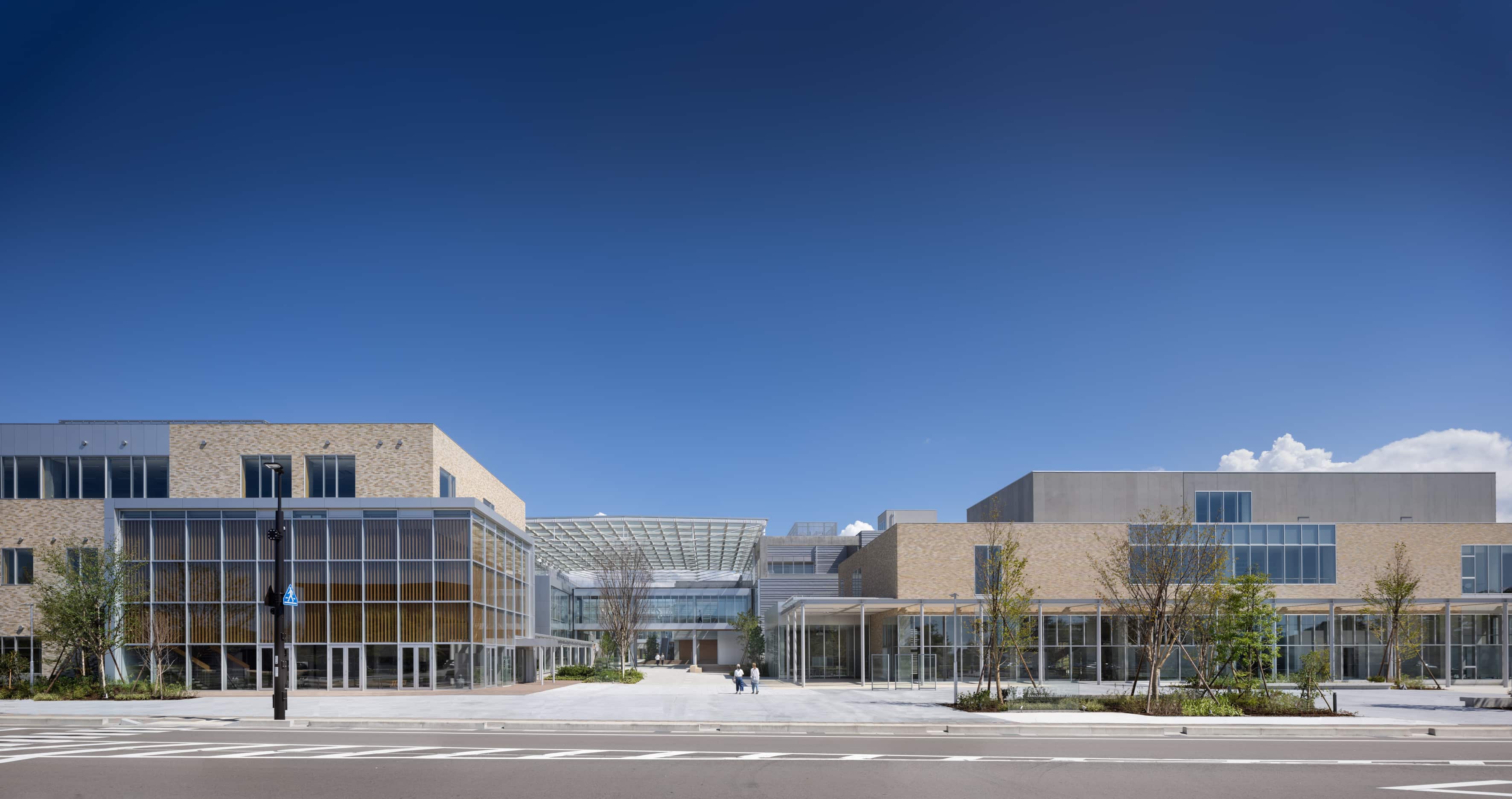 設計業績紹介ページ「金沢美術工芸大学」へのリンク