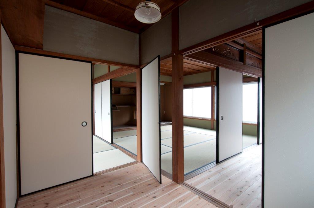 2階の畳の間