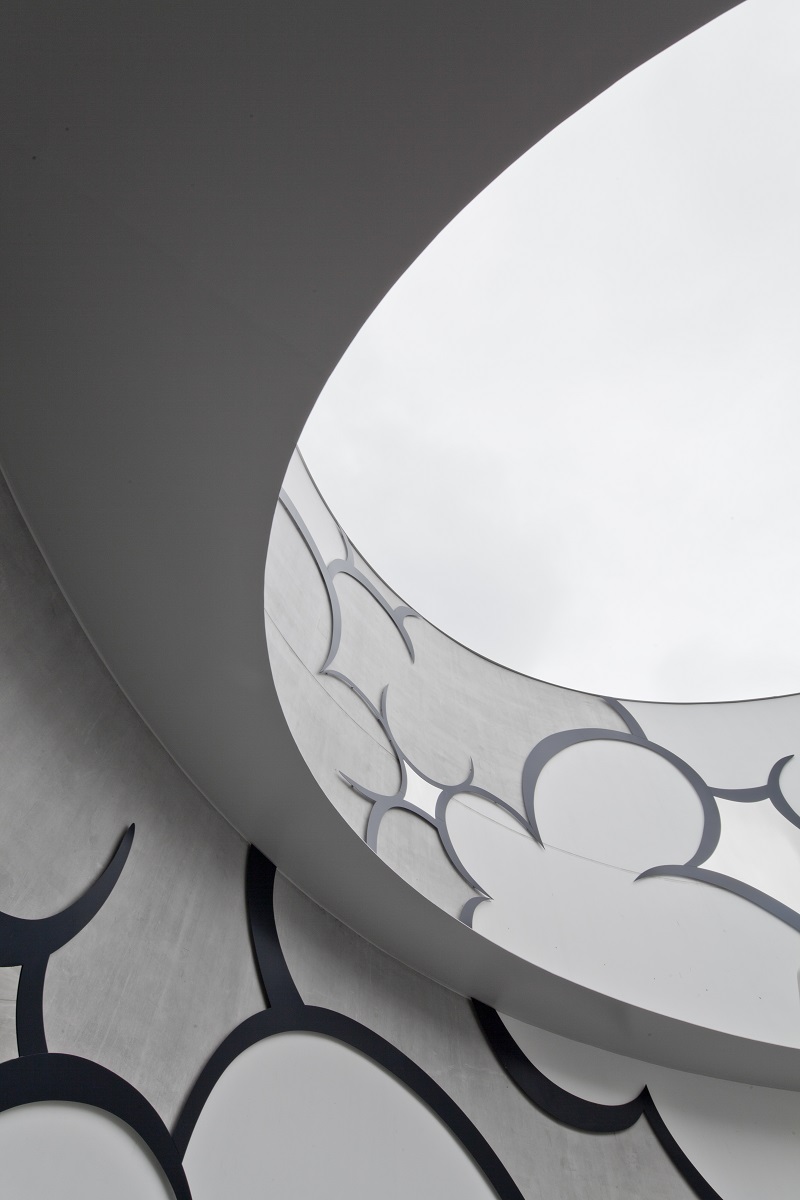 市原湖畔美術館