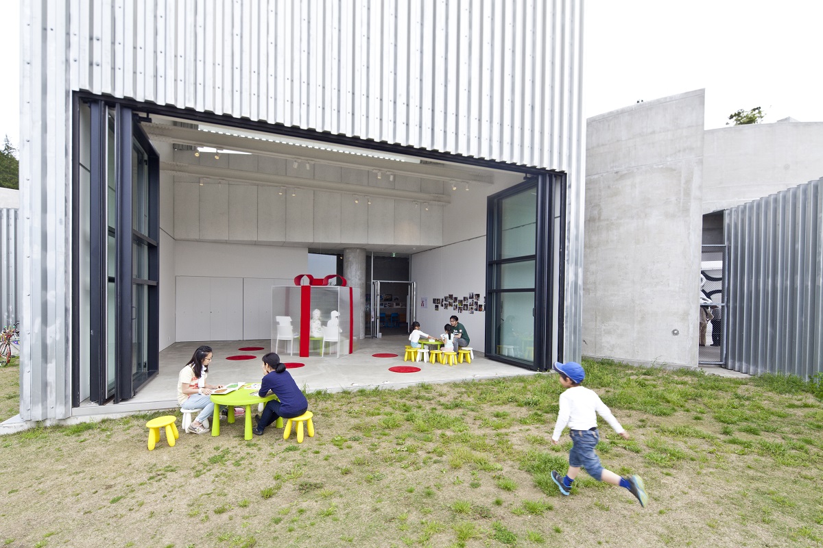 市原湖畔美術館