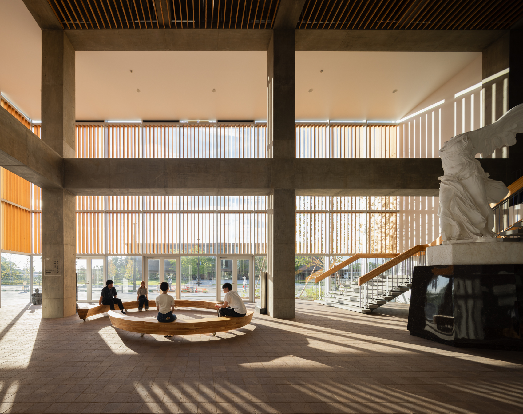 アートコモンズラウンジ