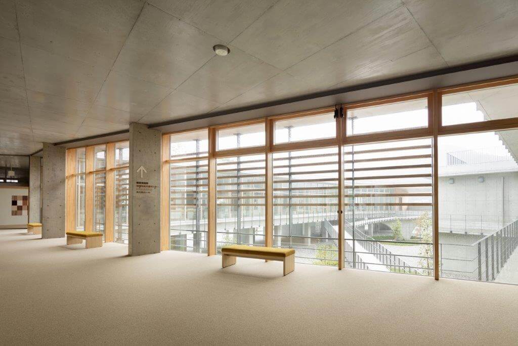 美波町医療保健センター内観エントランスラウンジ