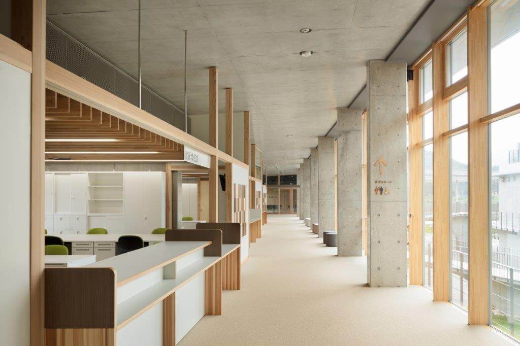 美波町医療保健センター内観保健センターカウンター