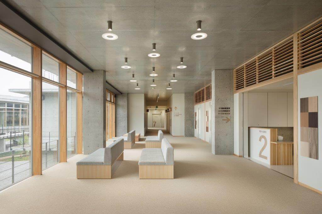 美波町医療保健センター診療所待合